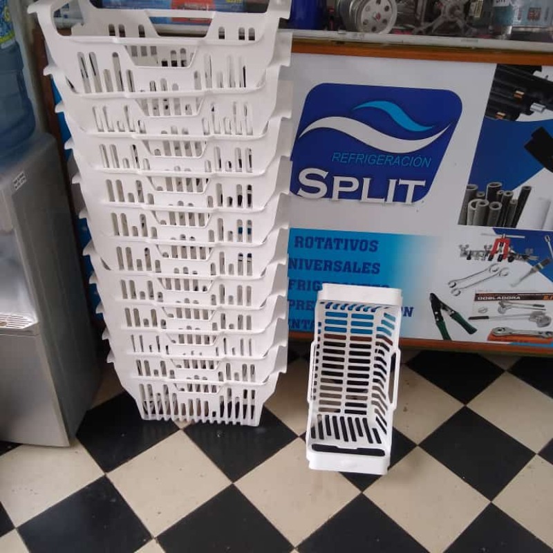 Canasto Plástico Freezer 550