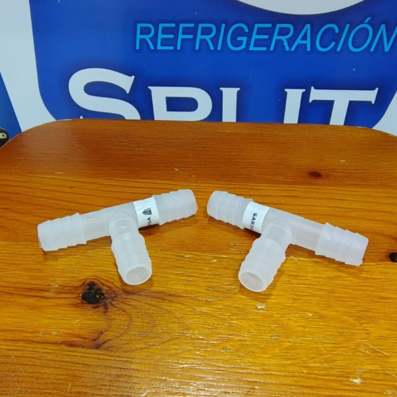 Union Te Plastica Para Manguera Cristal (t)